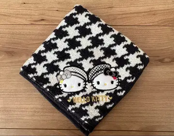 헬로키티 흑백 걸리시 쌍둥이 코디 시리즈 미니 타월