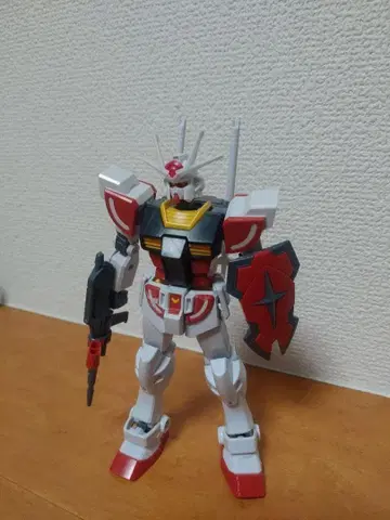 1/144 EG 라 건담 완성품 상품 동시 300엔 할인