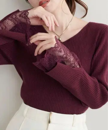 내추럴 꾸뛰르 레이스 니트