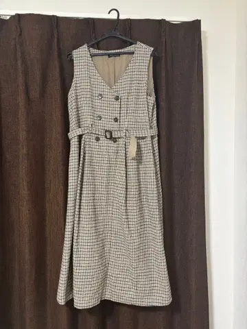 체크 무늬 V넥 원피스 벨트 포함