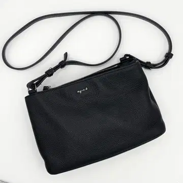 새상품급 애니에스베 가죽 숄더백 블랙 실버 금장 장식 주름 천연 가죽