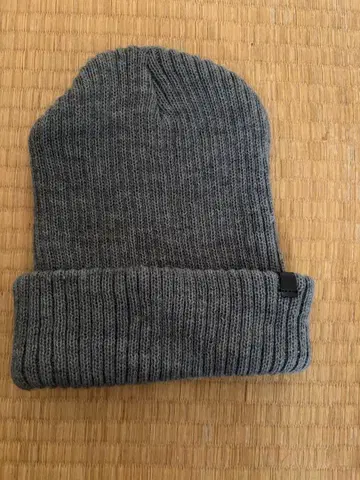 HARE 그레이 니트 모자