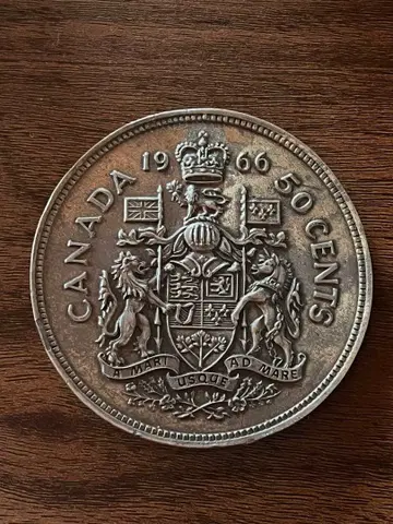 1966년 캐나다 50센트 코인형 버클