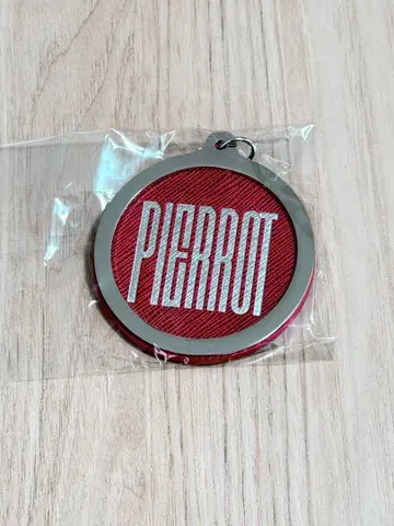 PIERROT 키링 ANDROGYNOS