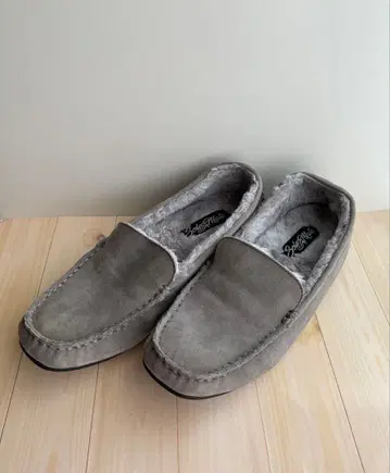 새상품 * 그레이 모카신 플랫슈즈