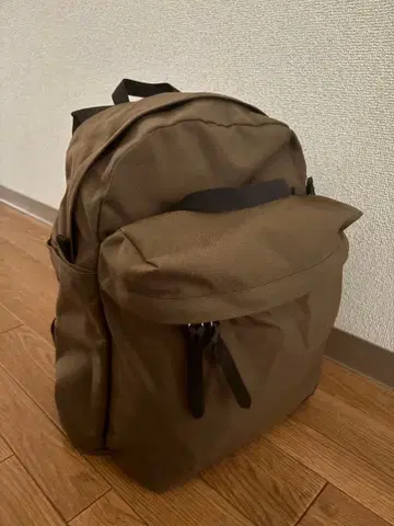 더 블루 러그 블루 러그 백팩 브라운