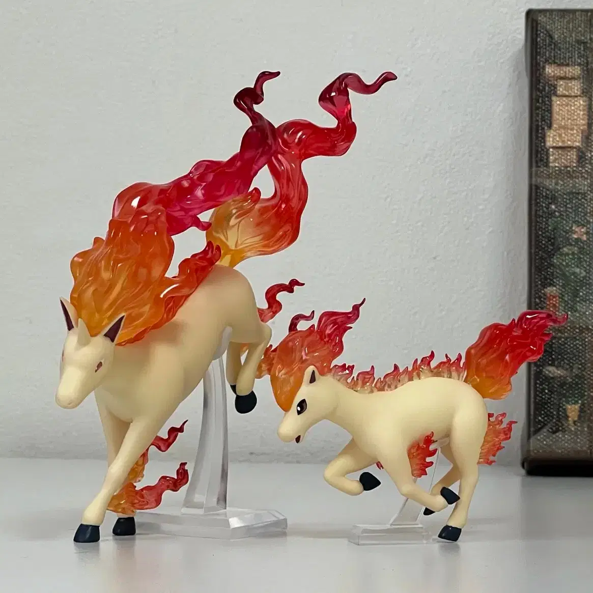 Pokemon Scale World Resin vs Rapidash Evolution Tree