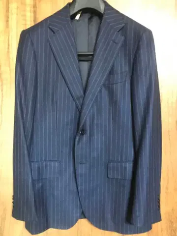 GLR GUABELLO 그린 라벨 구아벨로 네이비 스트라이프 수트