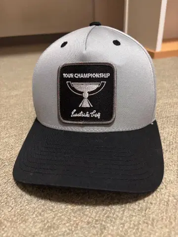 Earlest Loft Tour Championship 캡