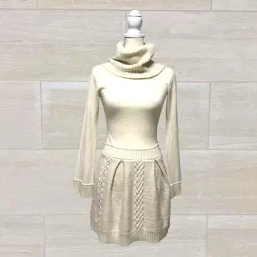 니트 원피스 케이블 니트 원피스 울 사양 라메 믹스 아이보리