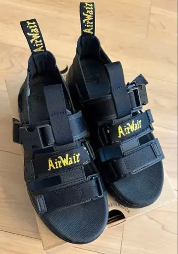 닥터 마틴 PEARSON UK5