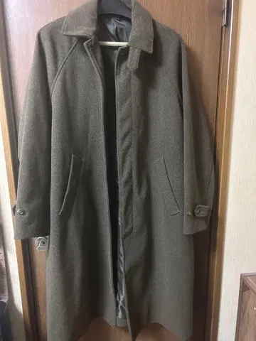 어반 리서치 체스터 코트