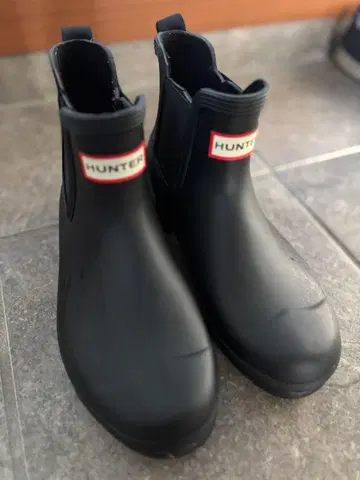HUNTER 블랙 숏 레인부츠