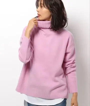 핑크 하이넥 오버 사이즈 스웨터 사이즈 0