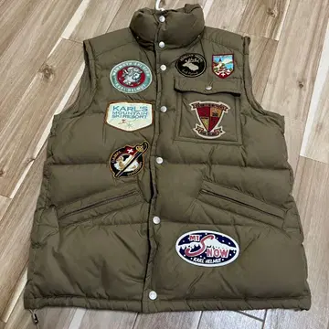 칼 헬무트 다운 베스트