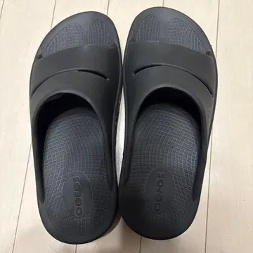 OOFOS 우포스 리커버리 샌들