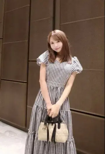 미스트 아스 GinghamCheckHeartNeckTieredDress