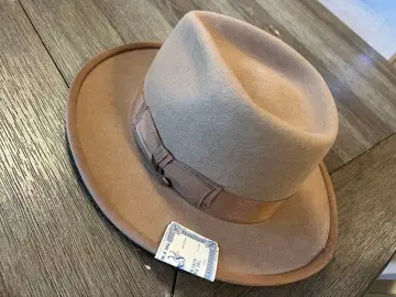 H.W.DOG & CO. 사이즈 40 햇 에이치더블유앤드코