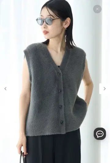 새상품급 UNFILO 그레이 V넥 버튼 달린 베스트 나일론 샤기