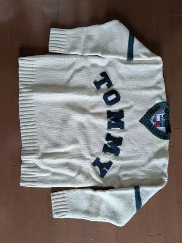 TOMMY 로고 아이보리 스웨터