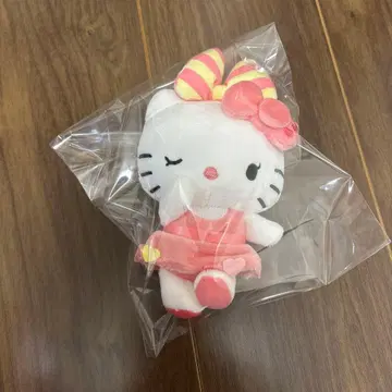 헬로키티 봉제 인형