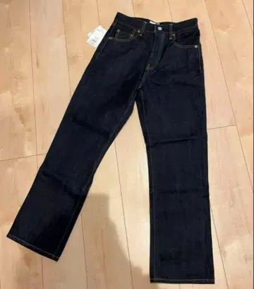 ungrid 빈티지 슬림 스트레이트 데님 인디고 25