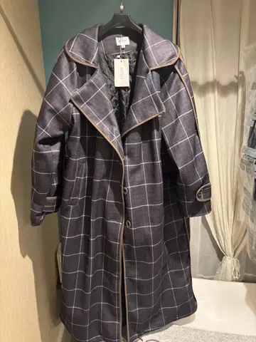 emi+ 체크 무늬 롱 코트 M 사이즈 다크 그레이