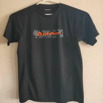 phiten 블랙 T셔츠