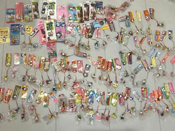 지역 한정 키티 90개 정도 세트(^^) 키티 키링 매듭 장식