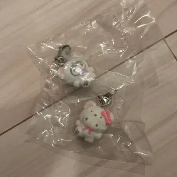 산리오 캐릭터즈 메지루시 액세서리 폭신폭신 스노우 2개