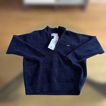 미사용 새상품 택 포함 Lee 네이비 하프 지퍼 스웨터