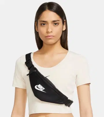 택 포함 새상품 NIKE 헤리티지 허리 팩