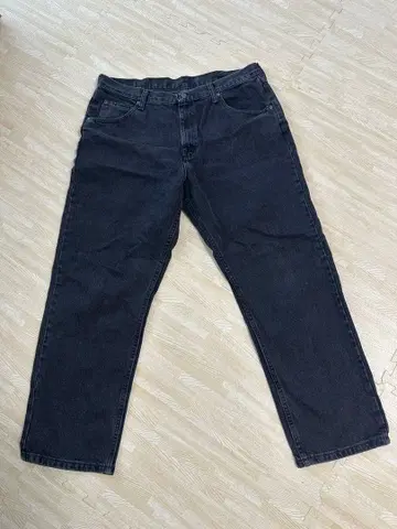 랭글러 블랙 데님 페이드