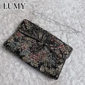 LUMY 하시모토 황실 어용 비즈 백 자수 체인 클러치백