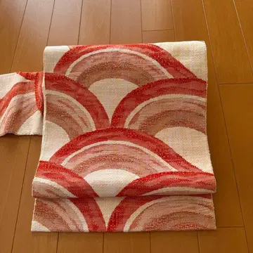 나고야 오비 빨간색과 베이지색의 물결무늬