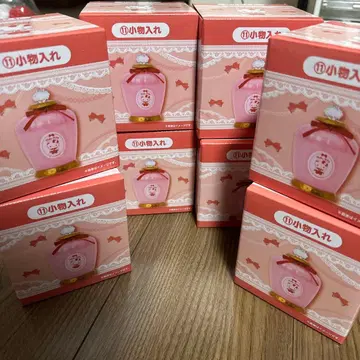 제일복권 헬로키티 핑크색 소품함 리본 포함 8개 세트 판매