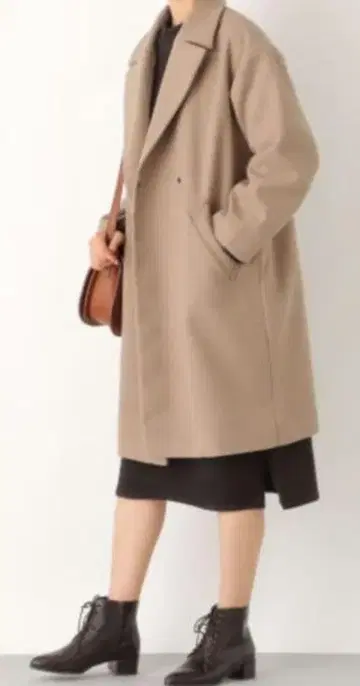 렙심 LEPSIM 체스터 코트 롱 코트 새상품급 아우터