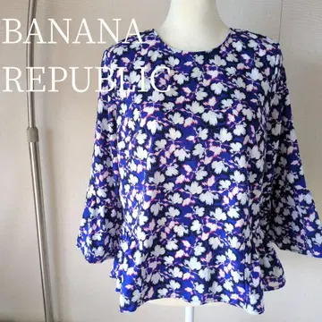 바나나리퍼블릭 플라워 프린트 블라우스 플럼 디자인