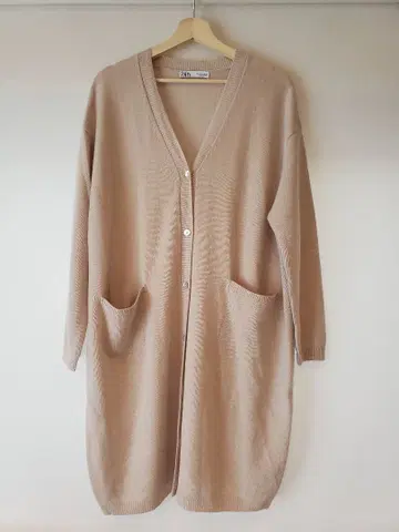 미사용 새상품급 ZARA 베이지 롱 가디건 양모