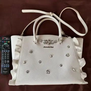 SAMANTHAVEGA 사만사베가 비쥬 플래터 대 화이트