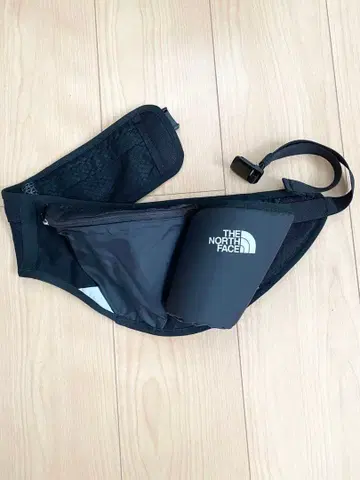THE NORTH FACE 바디백 블랙