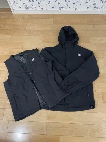 EGOZARU 블랙 후드 부착 자켓 베스트 세트