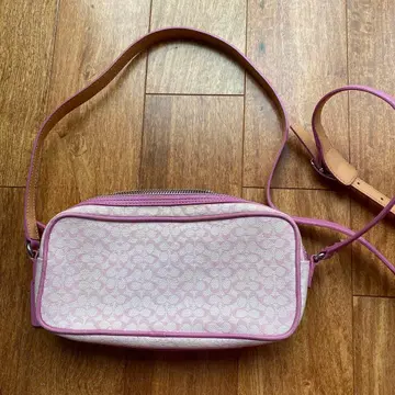 핑크 캔버스 숄더백