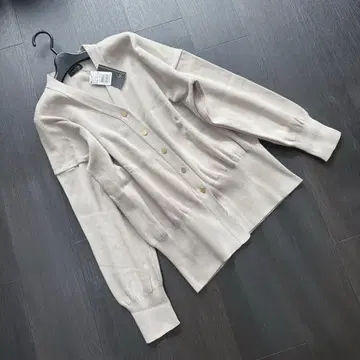 새상품 스콧 클럽 Aga V넥 골드 버튼 니트 가디건 야마다야