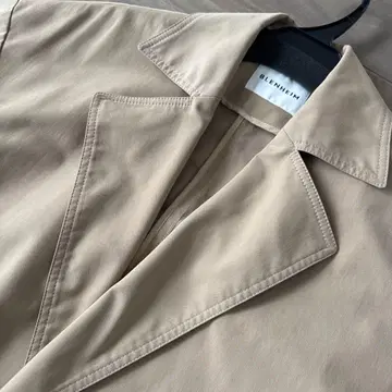 BLENHEIM 베이지 트렌치코트