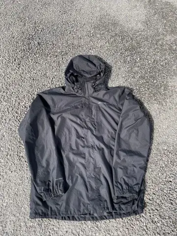 Eddie Bauer 블랙 마운틴 후드티