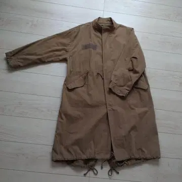 큐브 슈가 모즈 코트 브라운