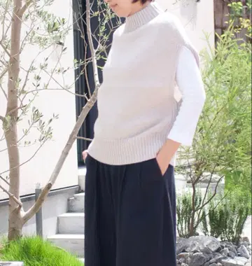 GALERIE VIE / 파인 울 빌드넥 베스트