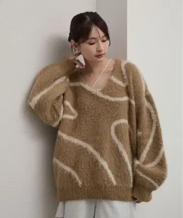 raffime V넥 뉴앙스 니트