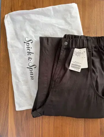 이번 시즌 신상 Spick&Span 개더 치노 다크 그레이 38